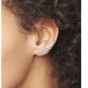 NIB Stella and Dot Ear Climbers